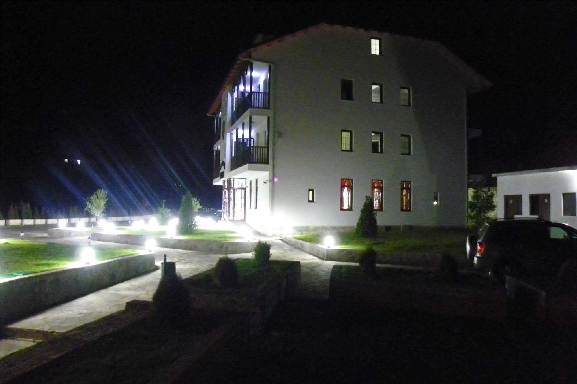 Hotel Marub Rubik Exterior foto